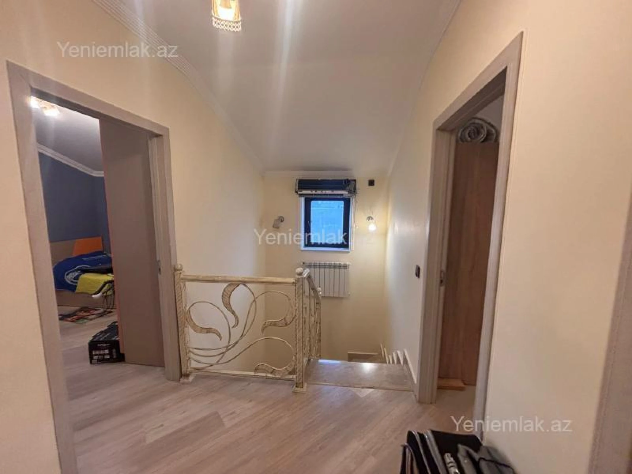 Satılır 5 otaqlı həyət evi 200 m²