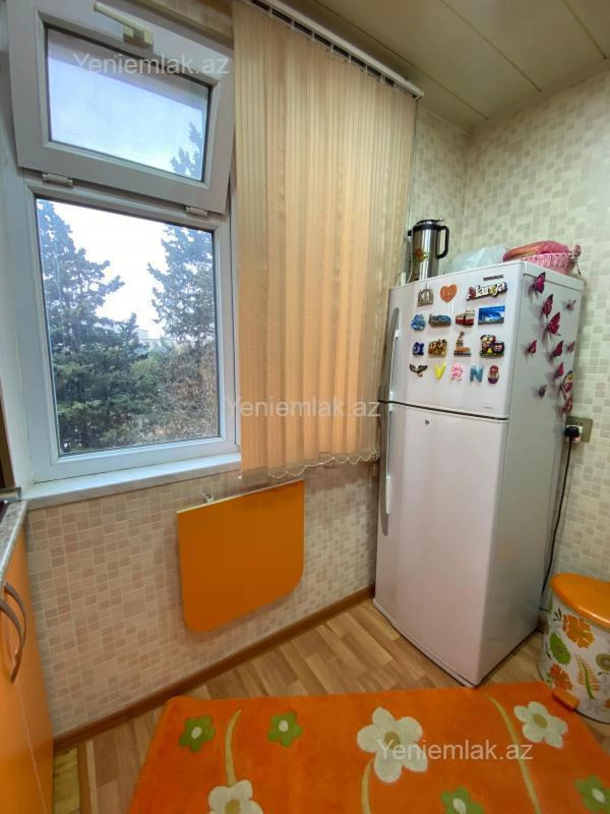 Satılır 3 otaqlı köhnə tikili 45 m²
