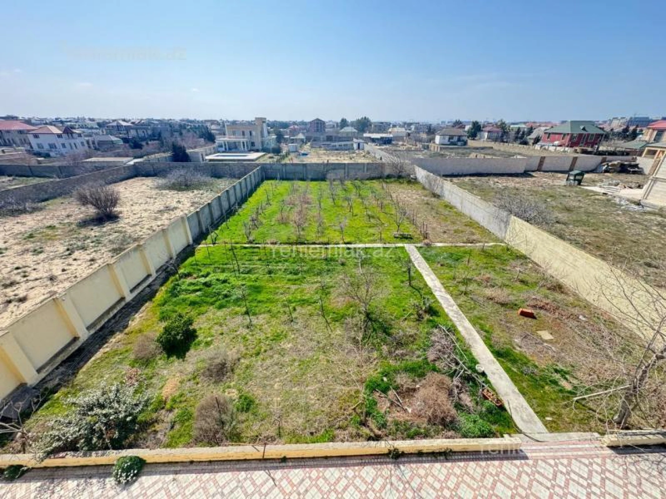 Satılır torpaq sahəsi