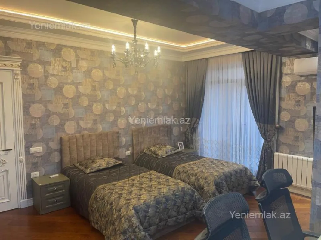 Satılır 5 otaqlı yeni tikili 300 m²