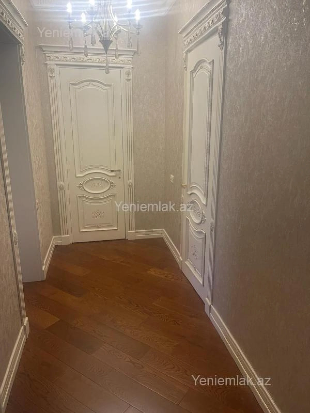 Satılır 5 otaqlı yeni tikili 300 m²