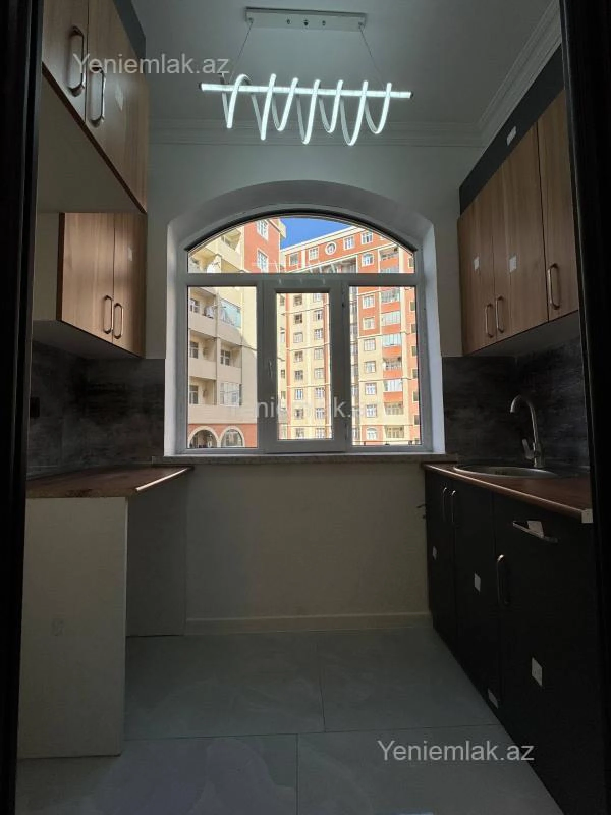 Satılır 2 otaqlı yeni tikili 54 m²