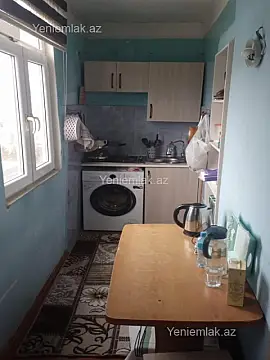 Satılır 2 otaqlı köhnə tikili 45 m²