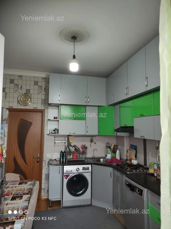 Satılır 3 otaqlı yeni tikili 100 m²