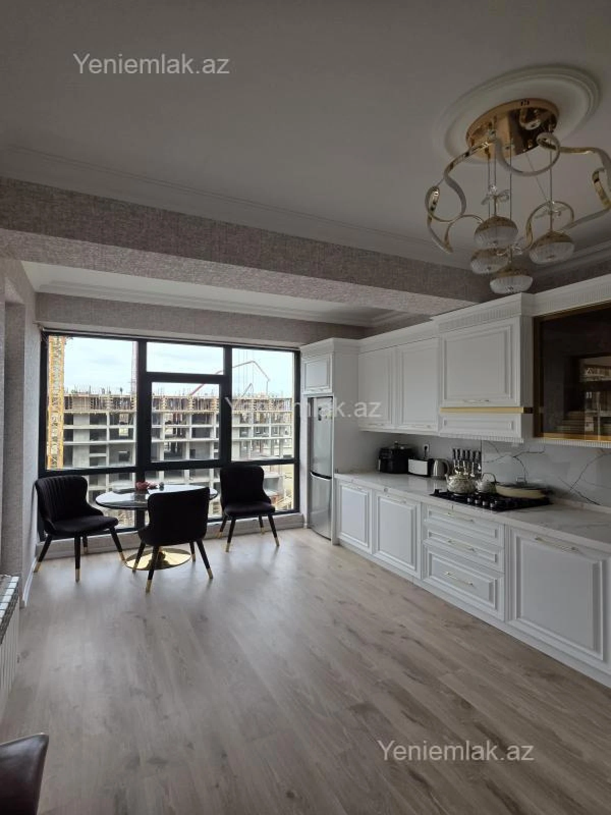 Satılır 2 otaqlı yeni tikili 99 m²