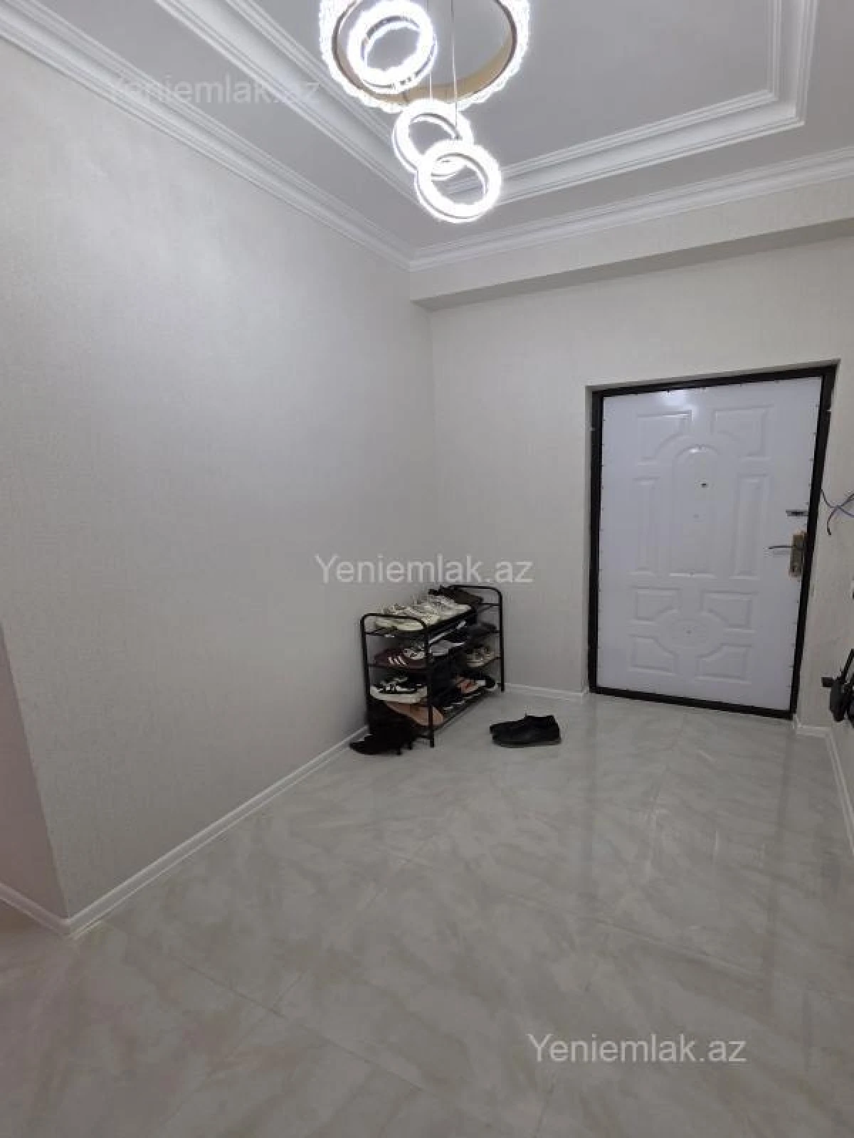 Satılır 2 otaqlı yeni tikili 99 m²