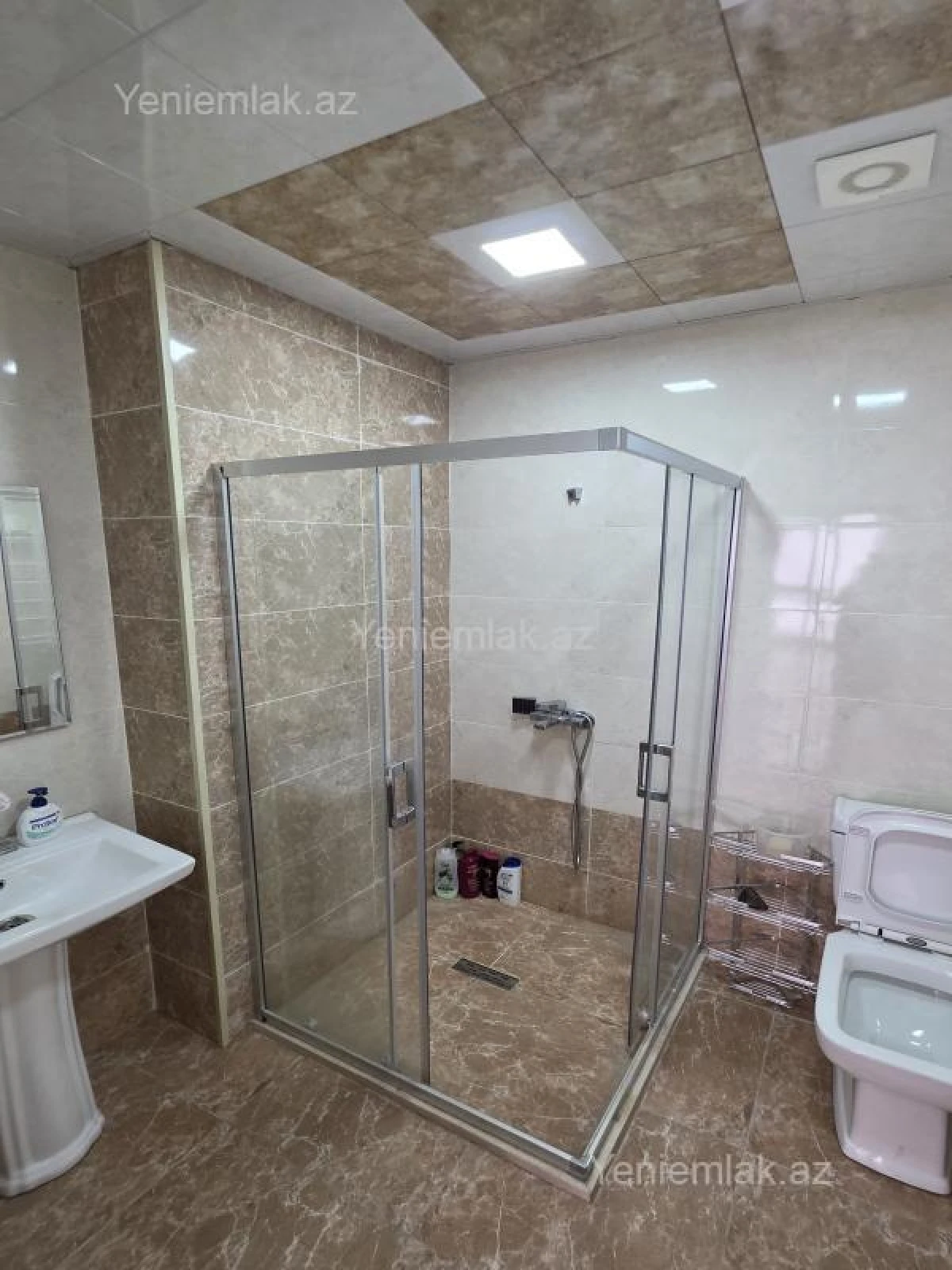 Satılır 2 otaqlı yeni tikili 99 m²