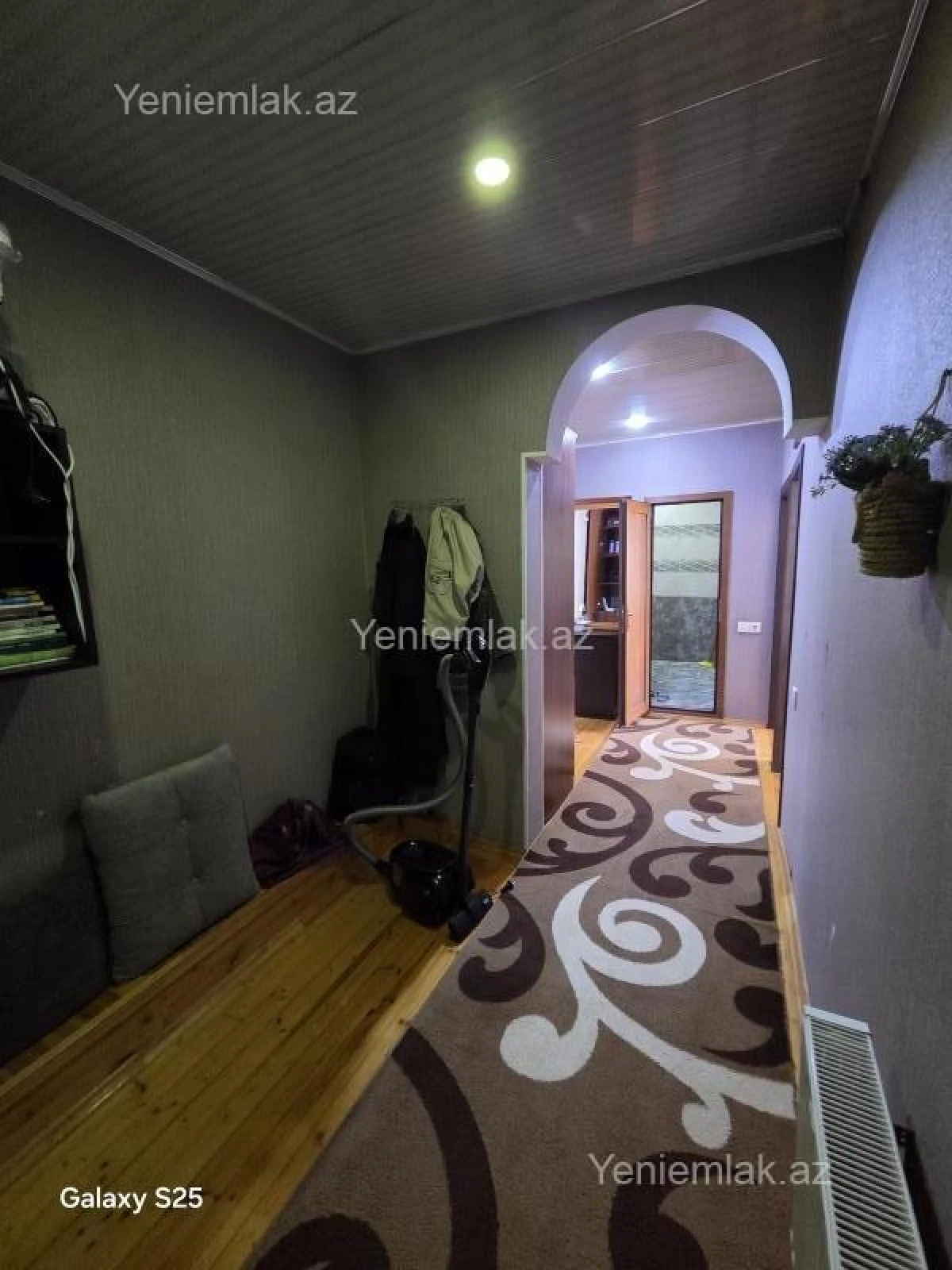 Satılır 2 otaqlı köhnə tikili 50 m²