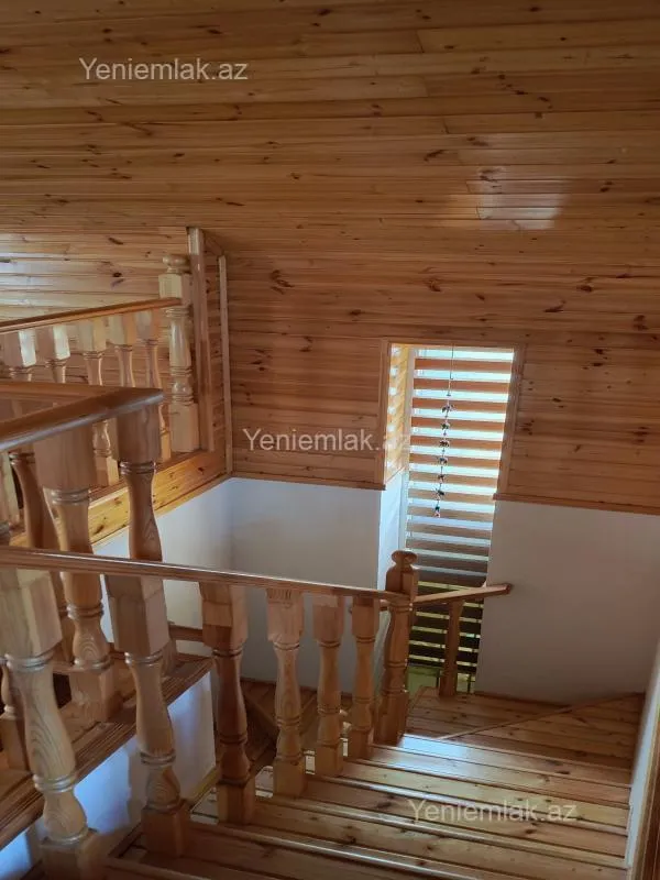 Satılır 5 otaqlı həyət evi 160 m²