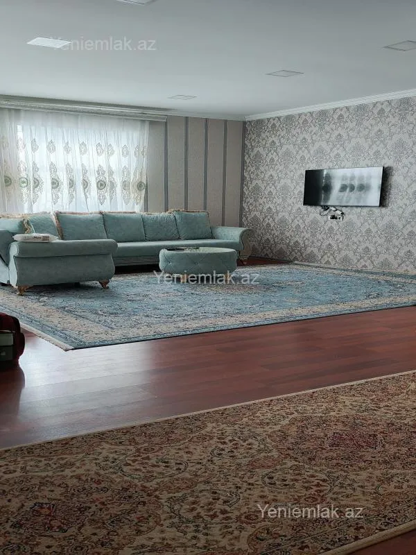 Satılır 5 otaqlı həyət evi 160 m²