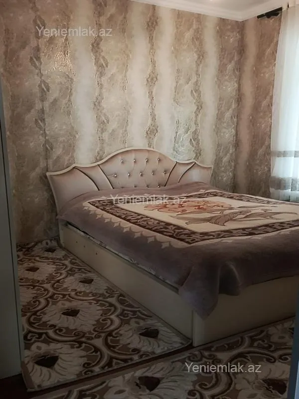 Satılır 5 otaqlı həyət evi 160 m²