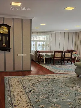 Satılır 5 otaqlı həyət evi 160 m²