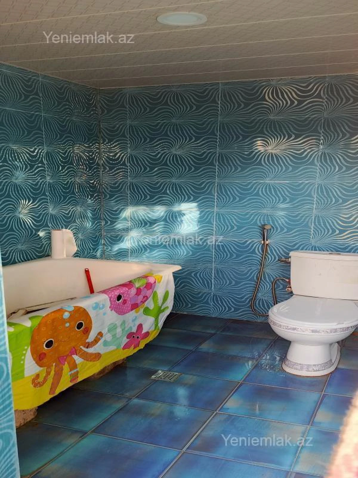 Satılır 5 otaqlı həyət evi 160 m²