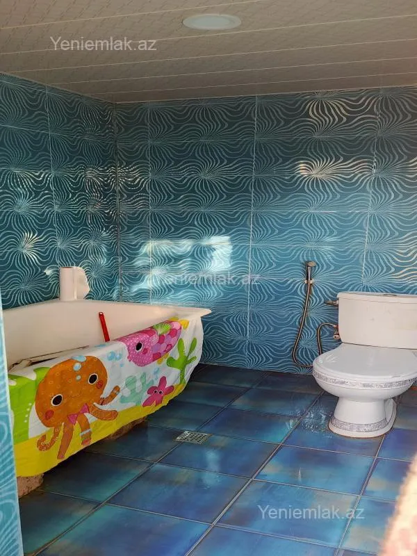 Satılır 5 otaqlı həyət evi 160 m²