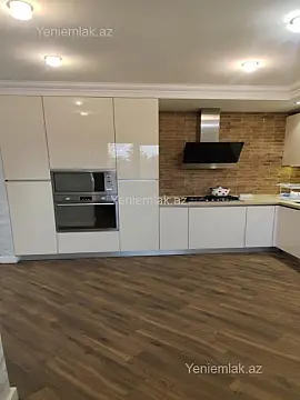 Satılır 5 otaqlı köhnə tikili 115 m²