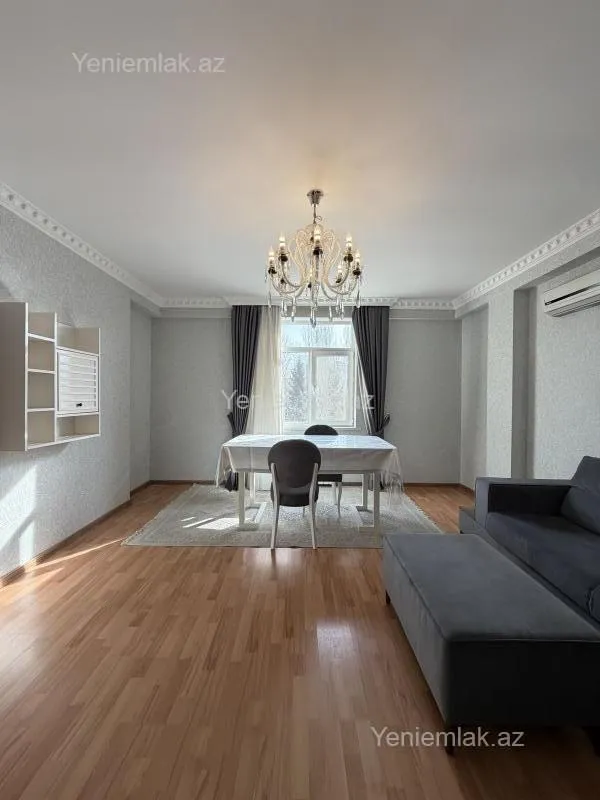 Satılır 3 otaqlı yeni tikili 90 m²