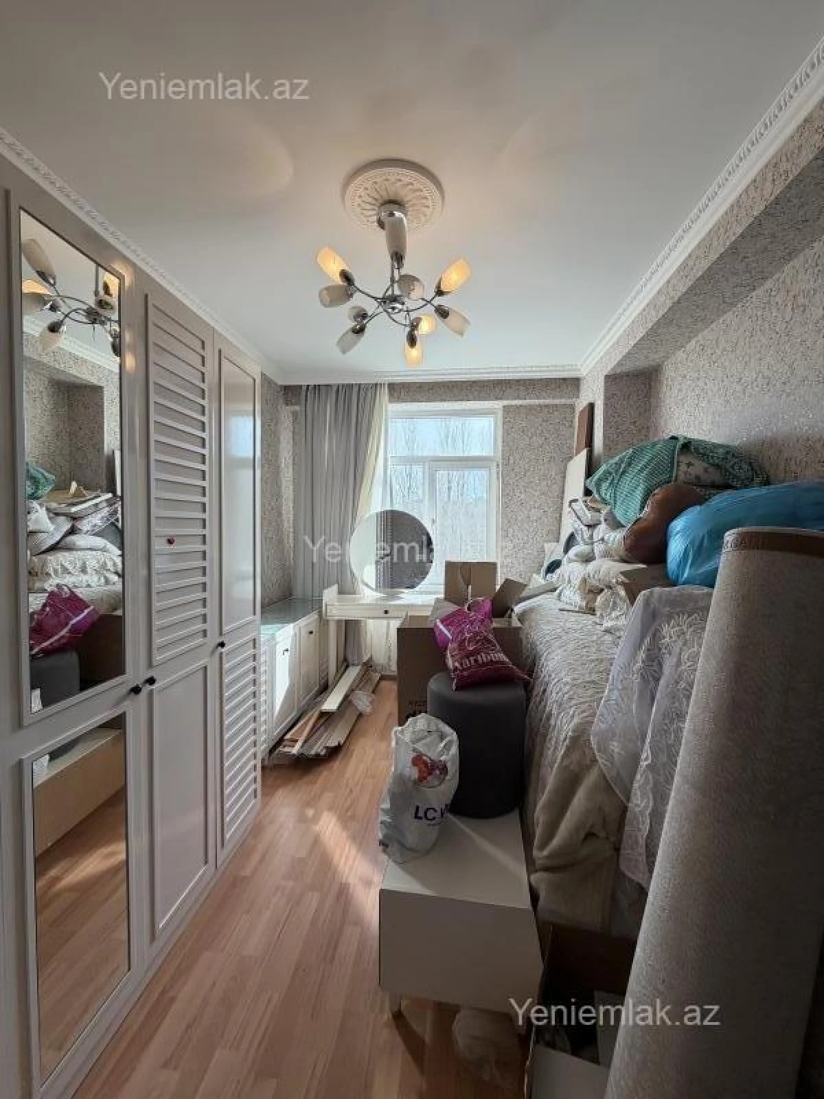Satılır 3 otaqlı yeni tikili 90 m²