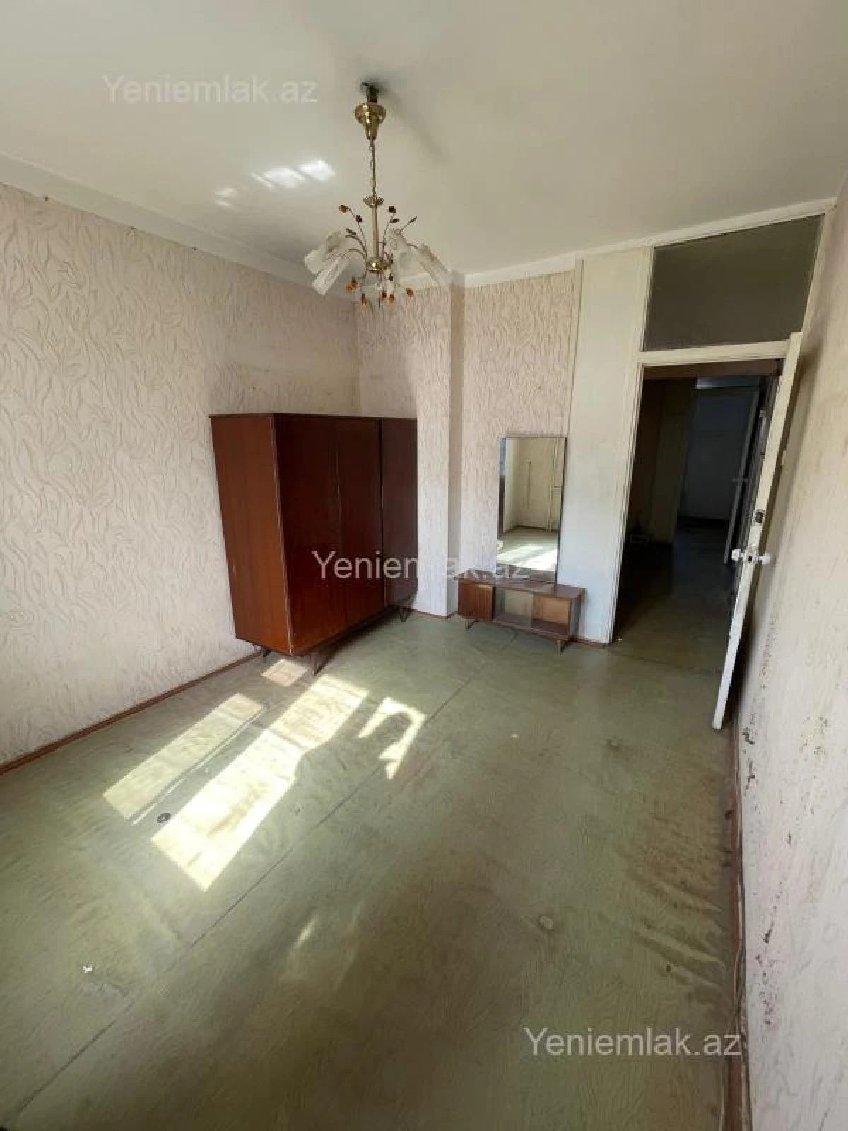 Satılır 2 otaqlı köhnə tikili 51 m²