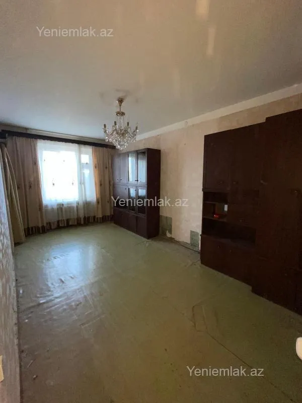 Satılır 2 otaqlı köhnə tikili 51 m²