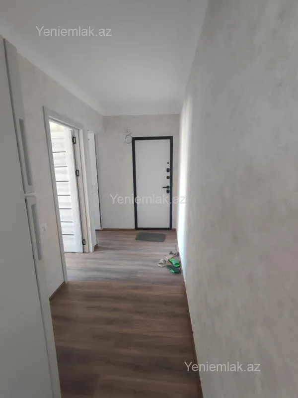 Satılır 2 otaqlı köhnə tikili 60 m²
