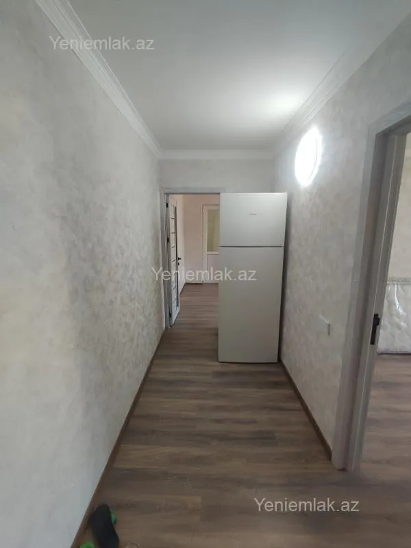 Satılır 2 otaqlı köhnə tikili 60 m²