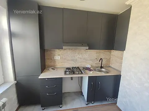 Satılır 2 otaqlı köhnə tikili 60 m²