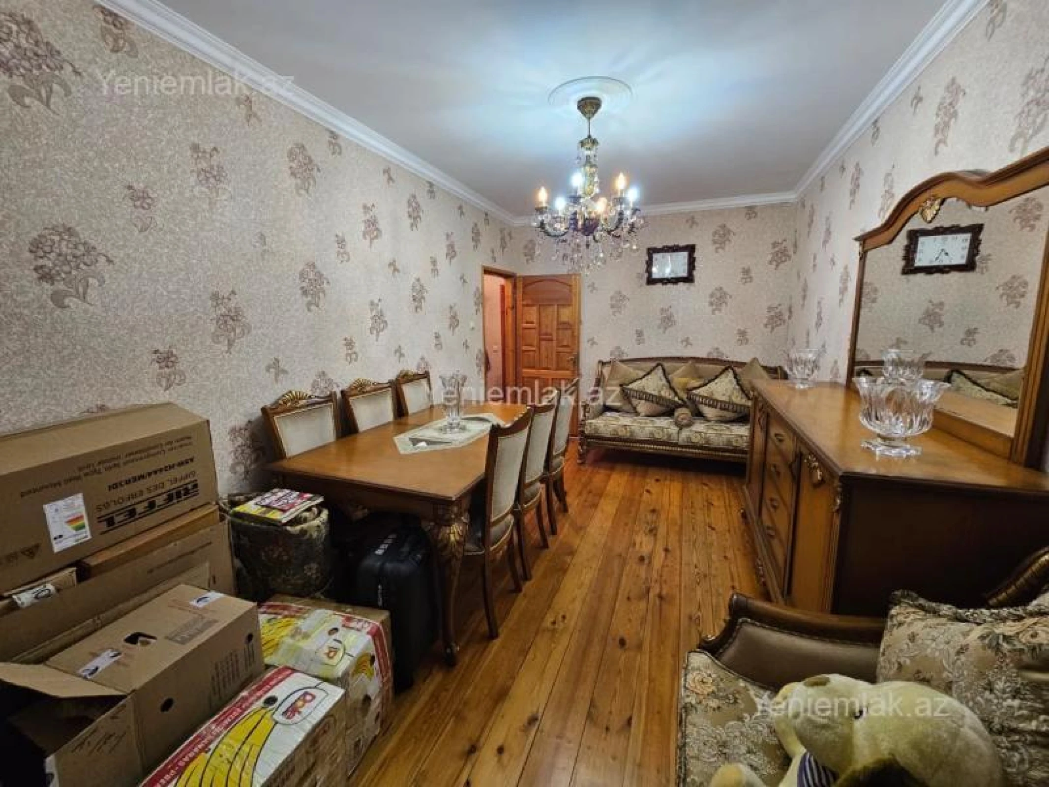Satılır 2 otaqlı köhnə tikili 55 m²