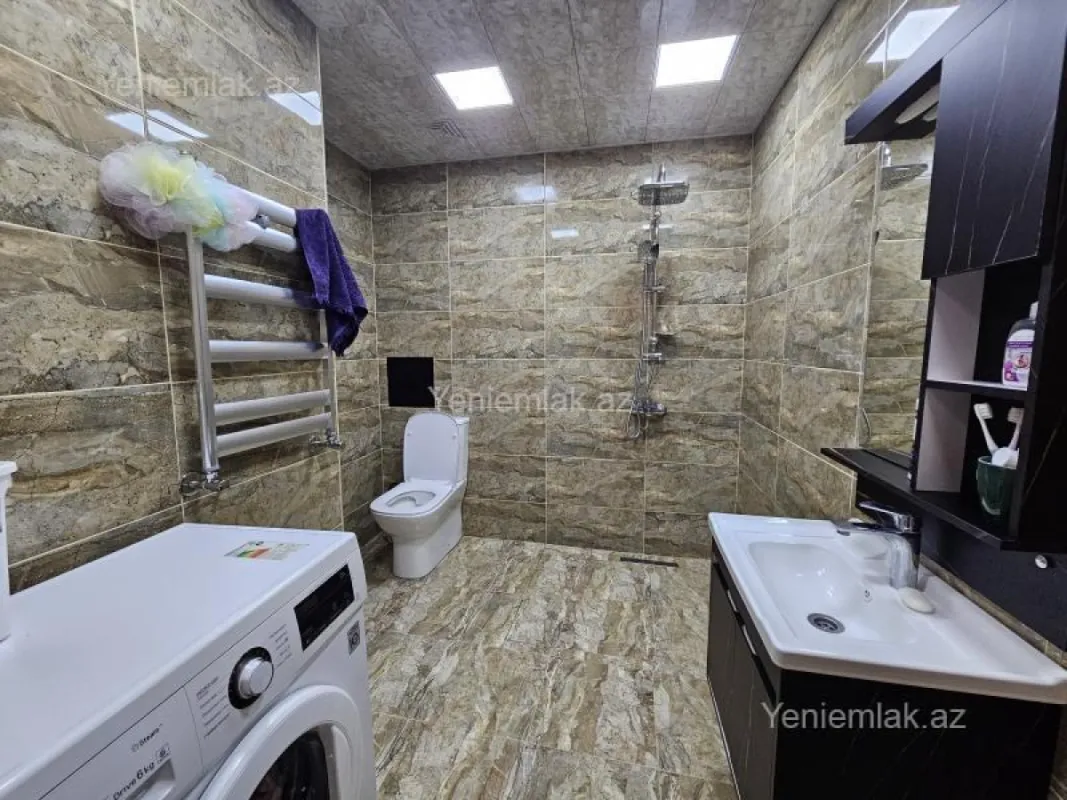 Satılır 3 otaqlı yeni tikili 80 m²