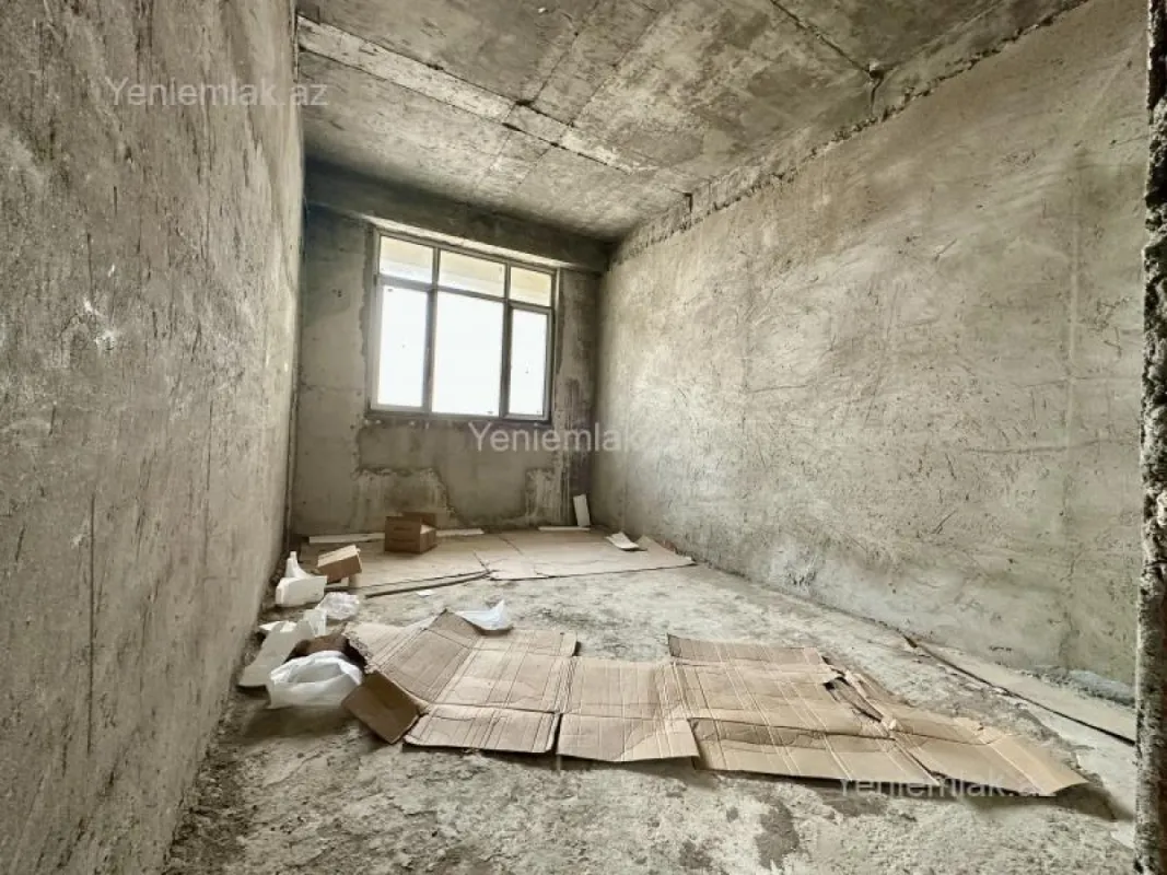 Satılır 5 otaqlı yeni tikili 600 m²