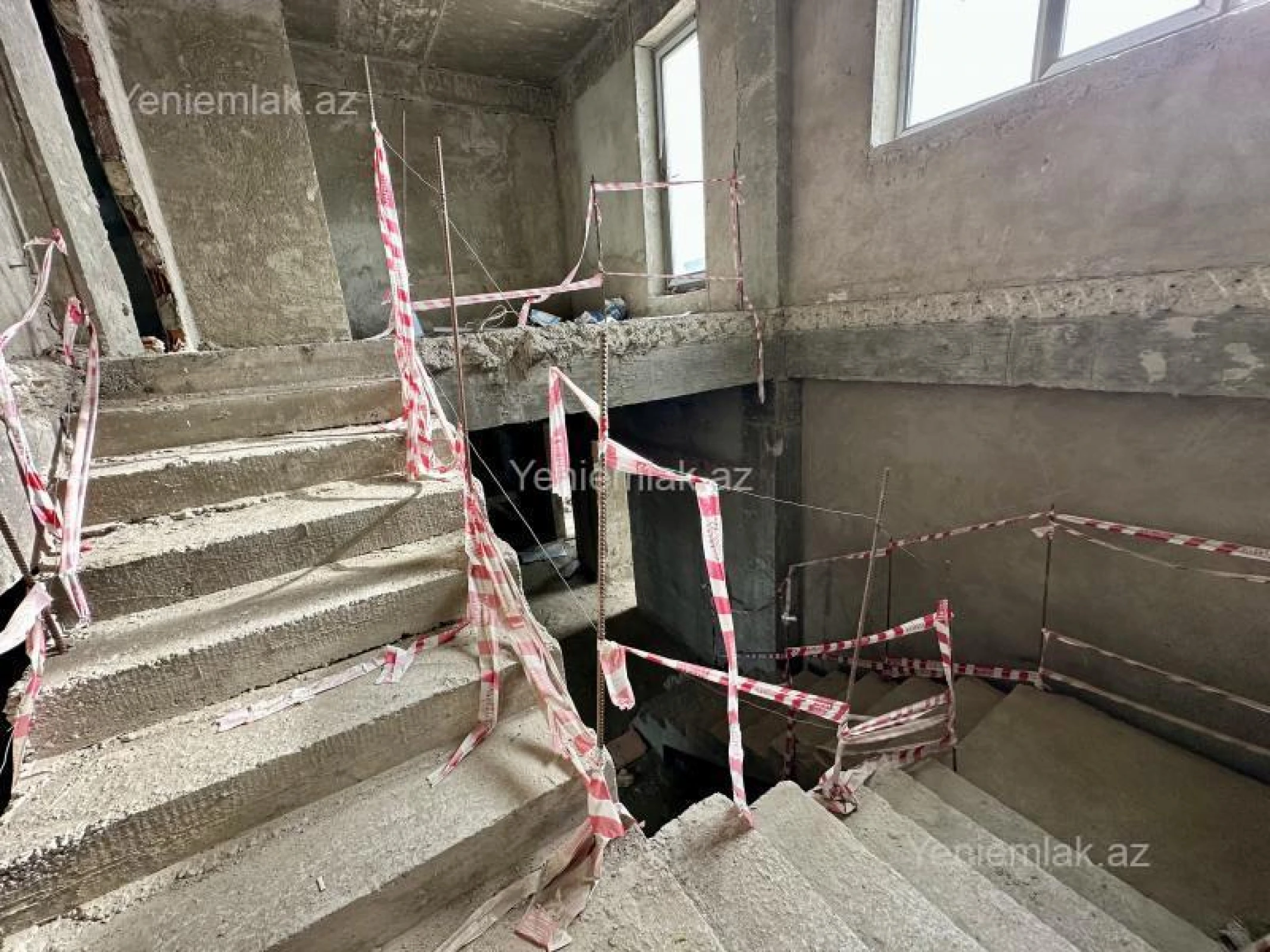 Satılır 5 otaqlı yeni tikili 600 m²