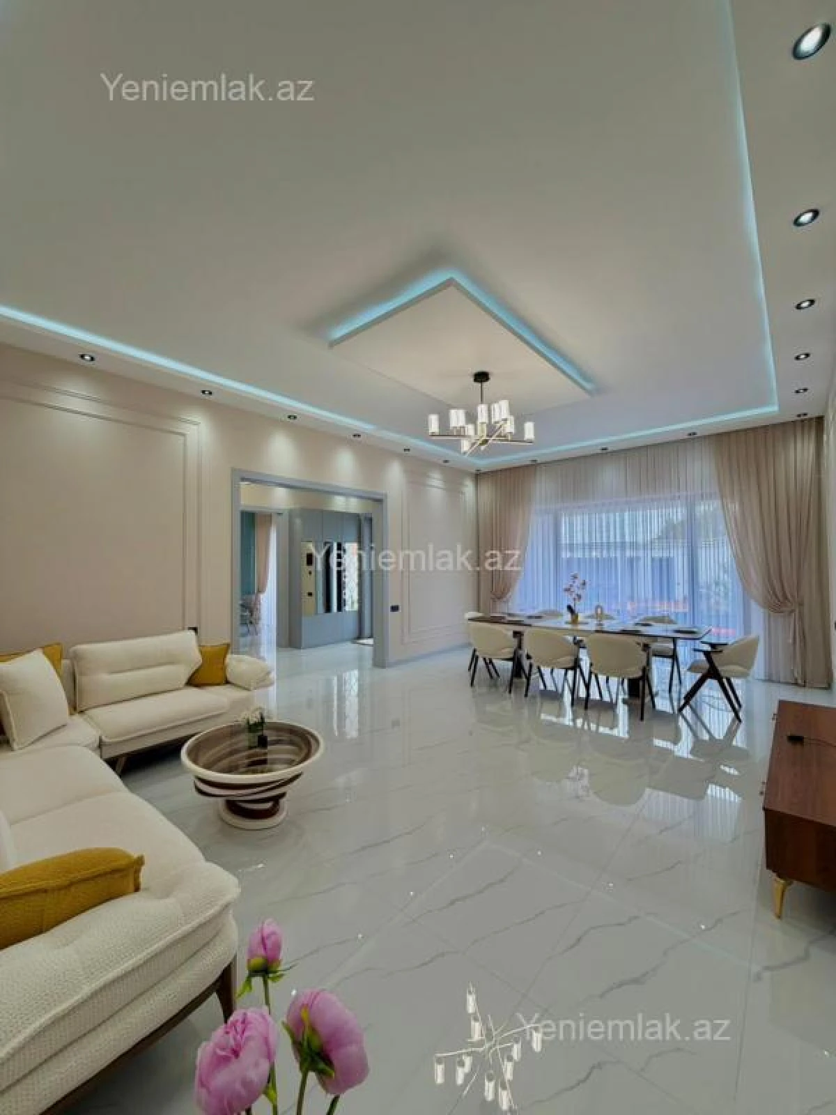 Satılır 4 otaqlı həyət evi 180 m²