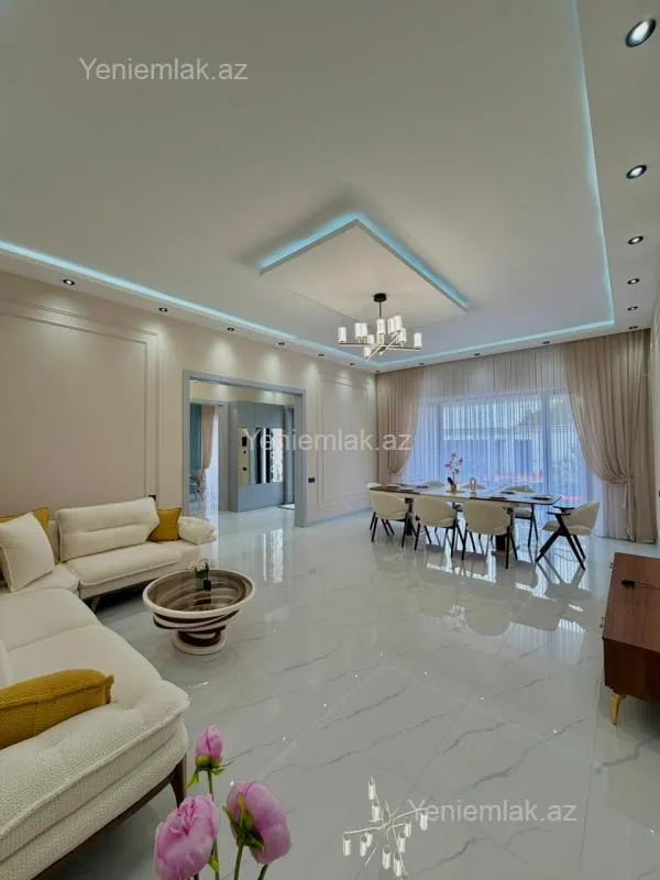 Satılır 4 otaqlı həyət evi 180 m²