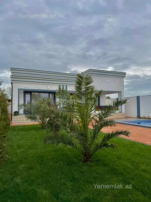 Satılır 4 otaqlı həyət evi 180 m²