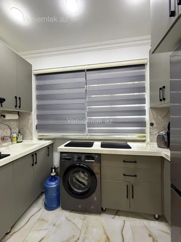 Satılır 3 otaqlı köhnə tikili 60 m²