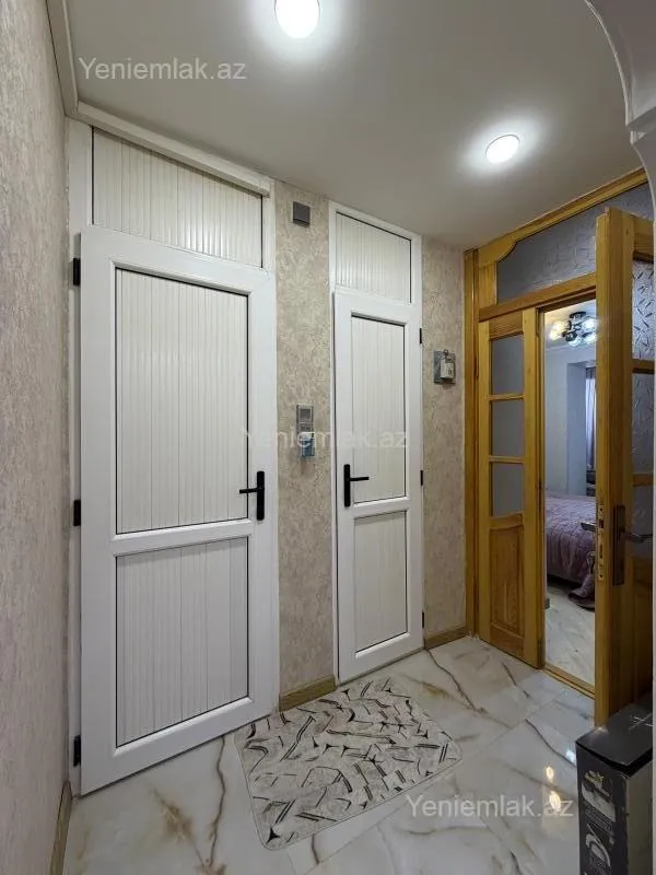 Satılır 3 otaqlı köhnə tikili 60 m²