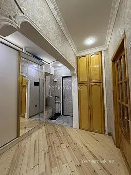 Satılır 3 otaqlı köhnə tikili 60 m²