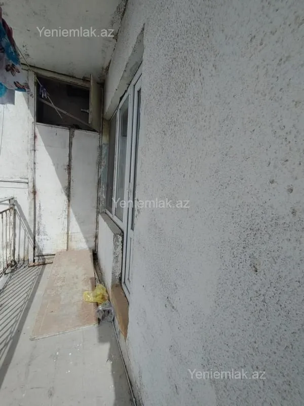 Satılır 1 otaqlı köhnə tikili 40 m²