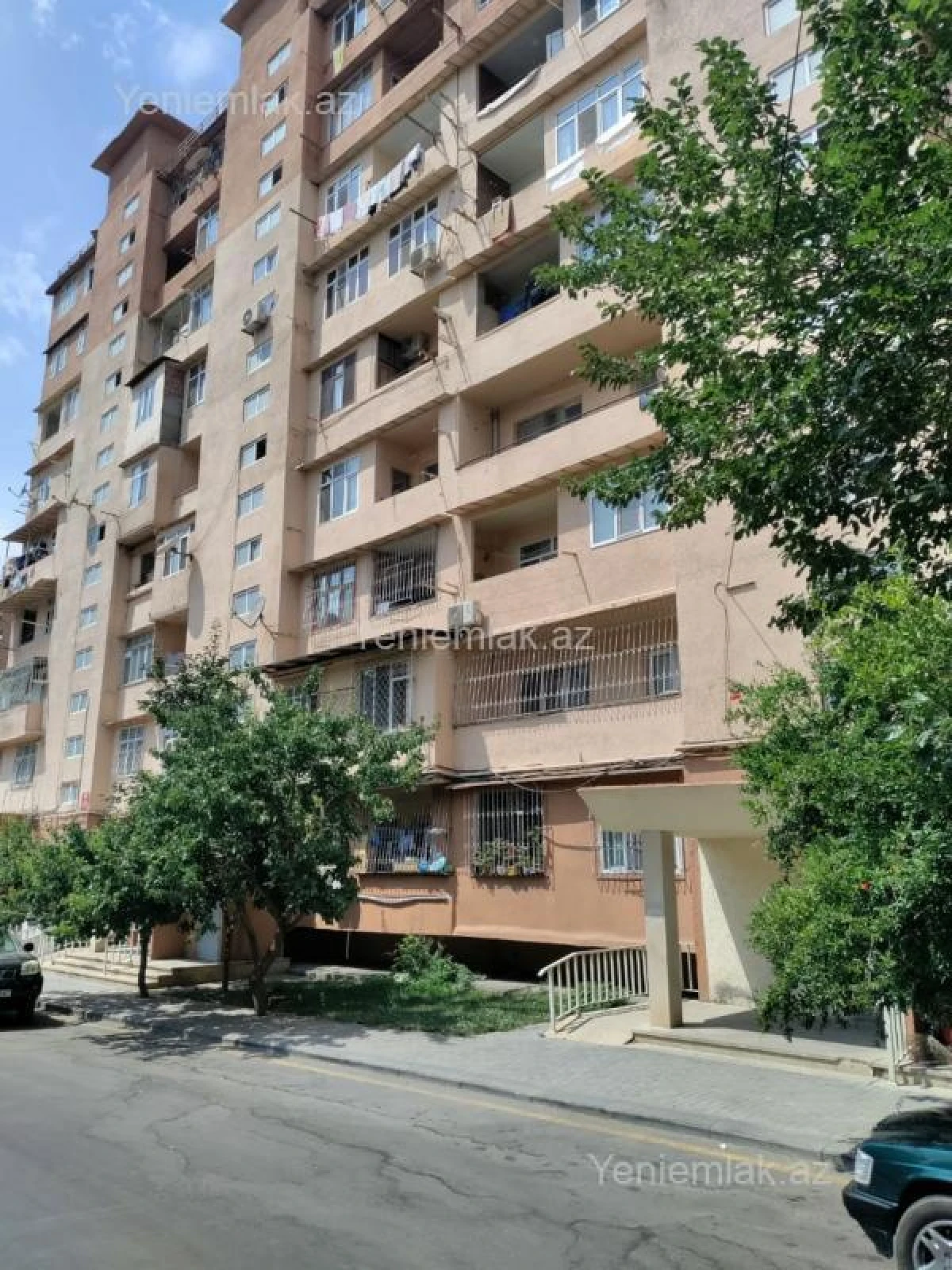 Satılır 1 otaqlı köhnə tikili 40 m²