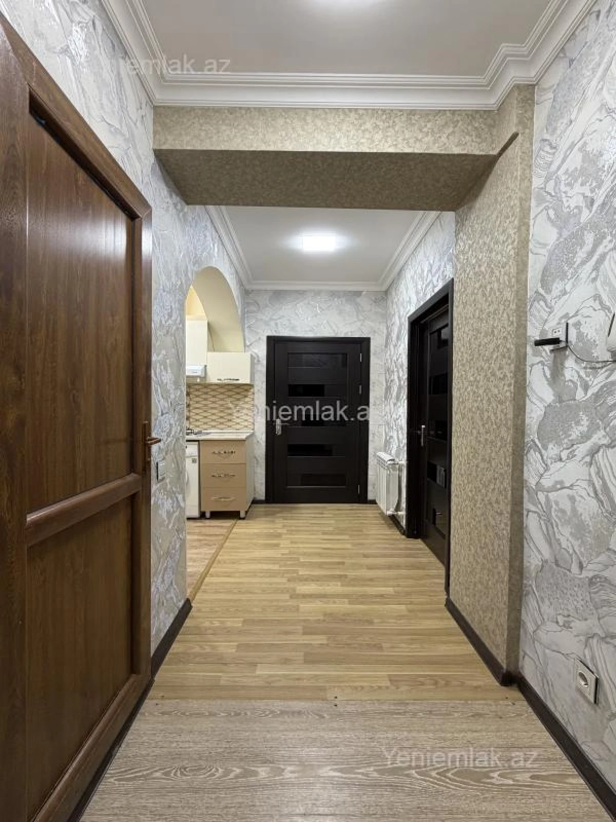 Satılır 2 otaqlı yeni tikili 42 m²