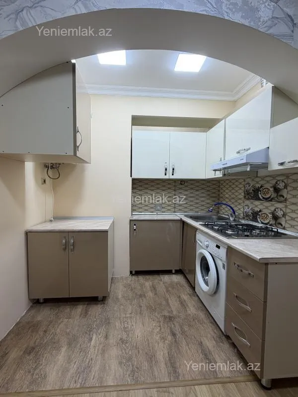 Satılır 2 otaqlı yeni tikili 42 m²