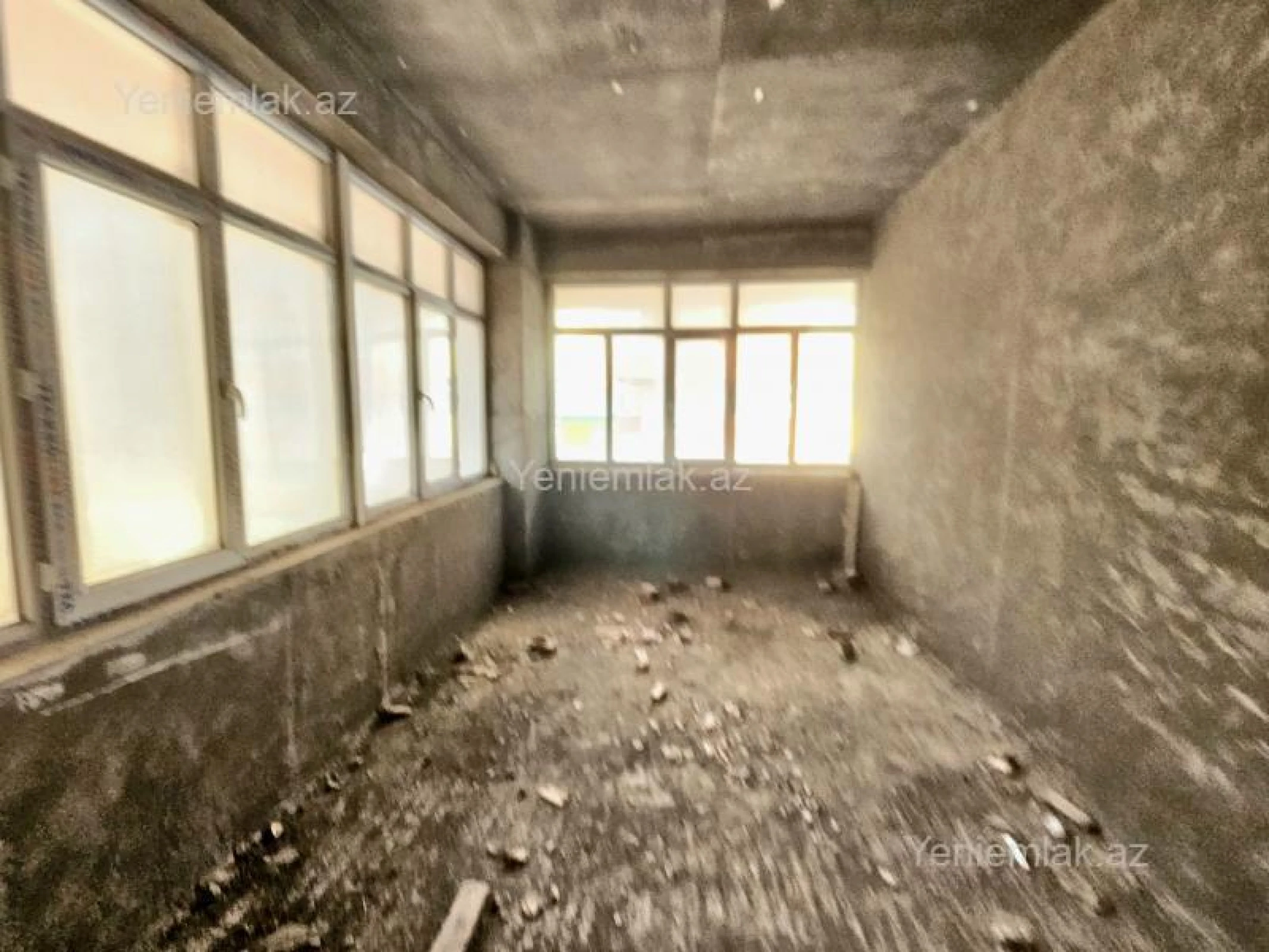 Satılır 3 otaqlı yeni tikili 135.5 m²