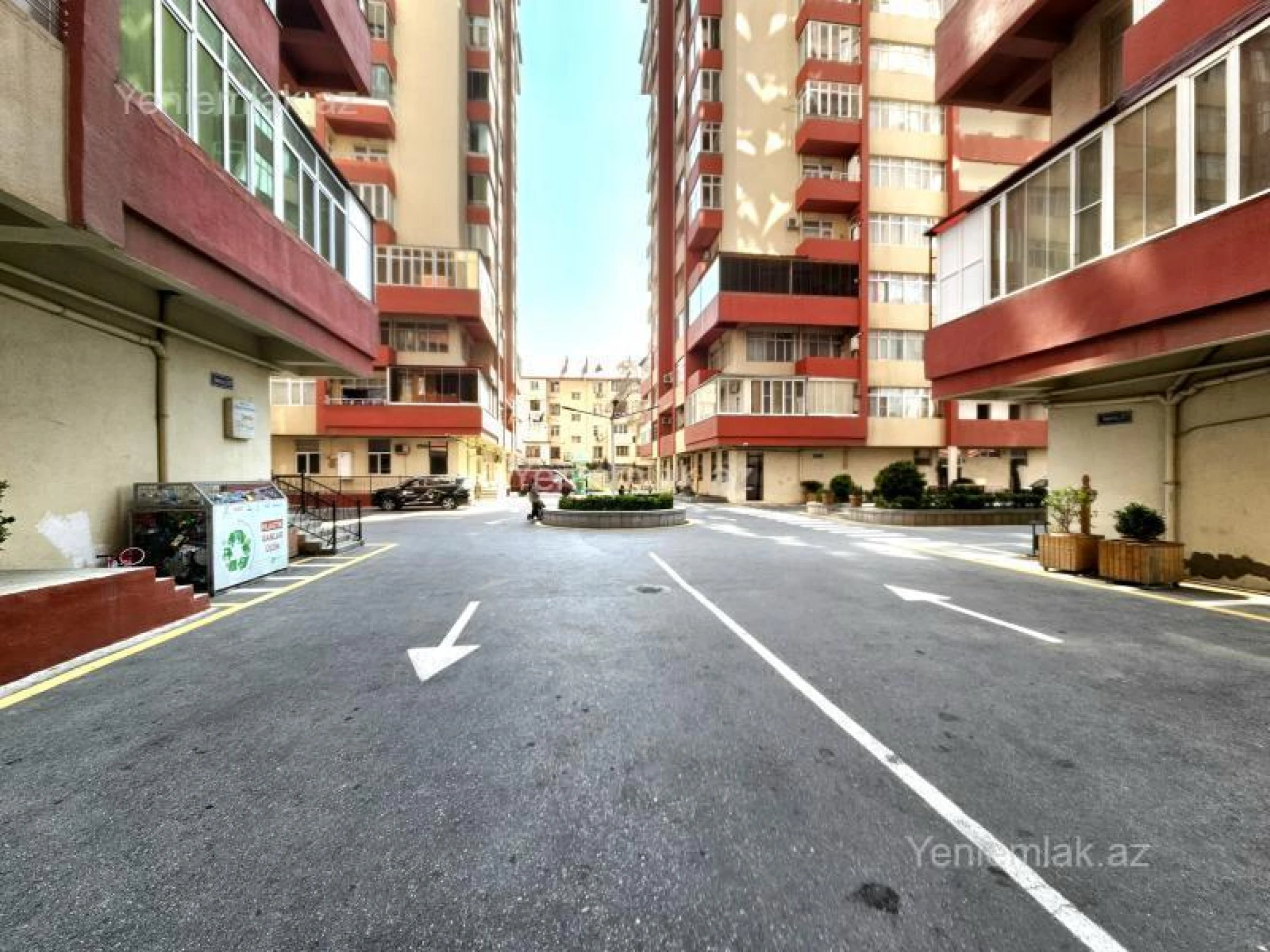 Satılır 3 otaqlı yeni tikili 135.5 m²