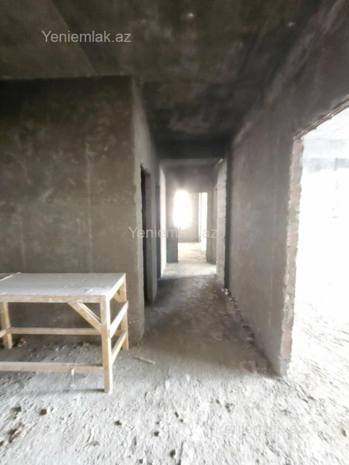 Satılır 3 otaqlı yeni tikili 135.5 m²