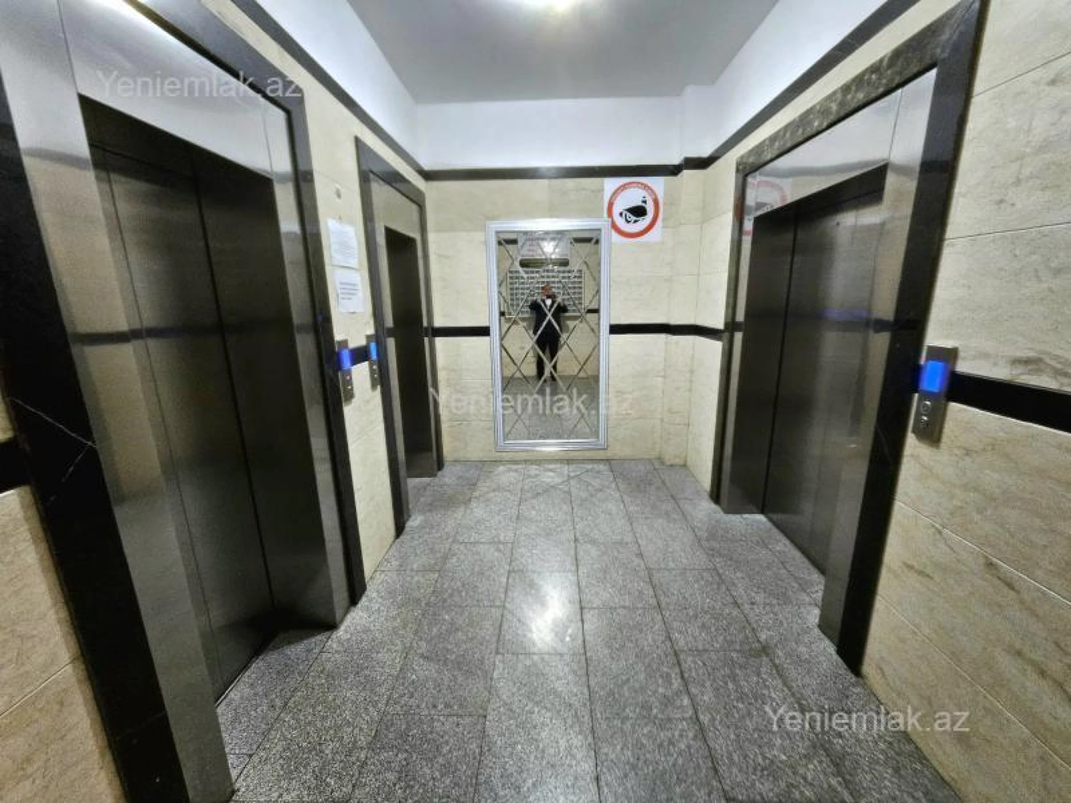 Satılır 3 otaqlı yeni tikili 135.5 m²