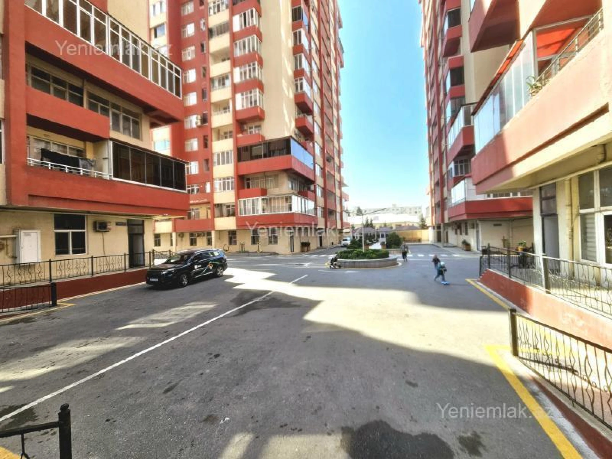 Satılır 3 otaqlı yeni tikili 135.5 m²