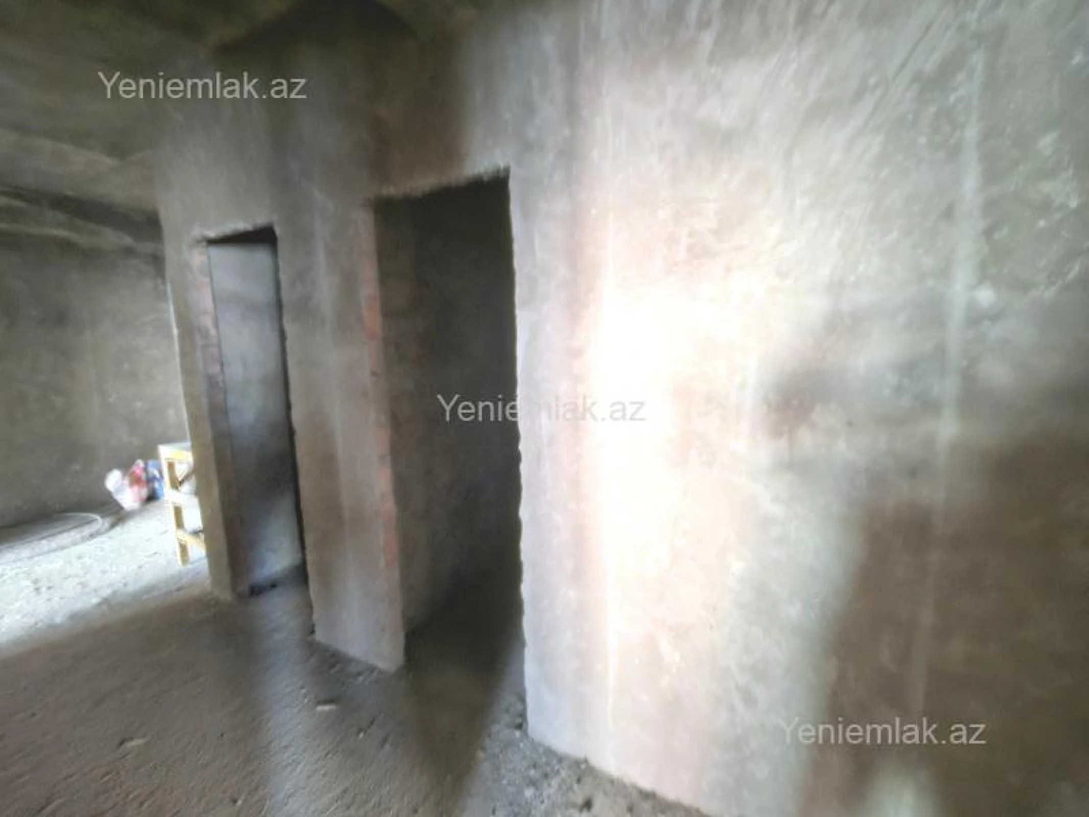 Satılır 3 otaqlı yeni tikili 135.5 m²