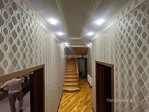 Satılır 6 otaqlı həyət evi 250 m²