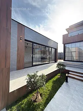 Satılır 5 otaqlı həyət evi 300 m²