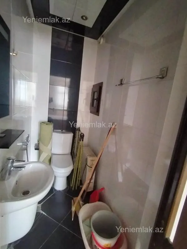 Satılır 2 otaqlı yeni tikili 95 m²