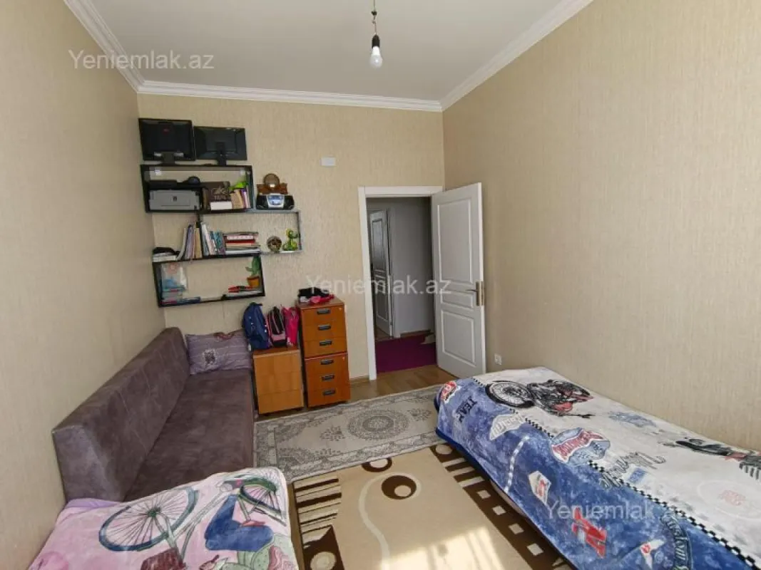 Satılır 4 otaqlı yeni tikili 100 m²